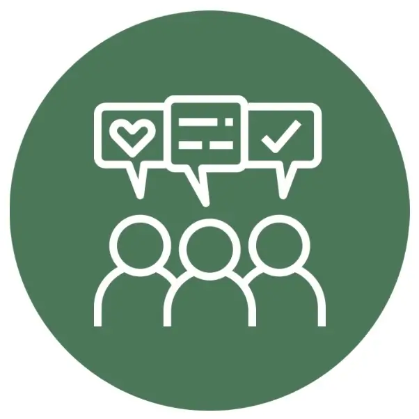 Un dibujo grafico de siluetas de personas con el bocadillo tipo comic conforme estan expresando una opinion